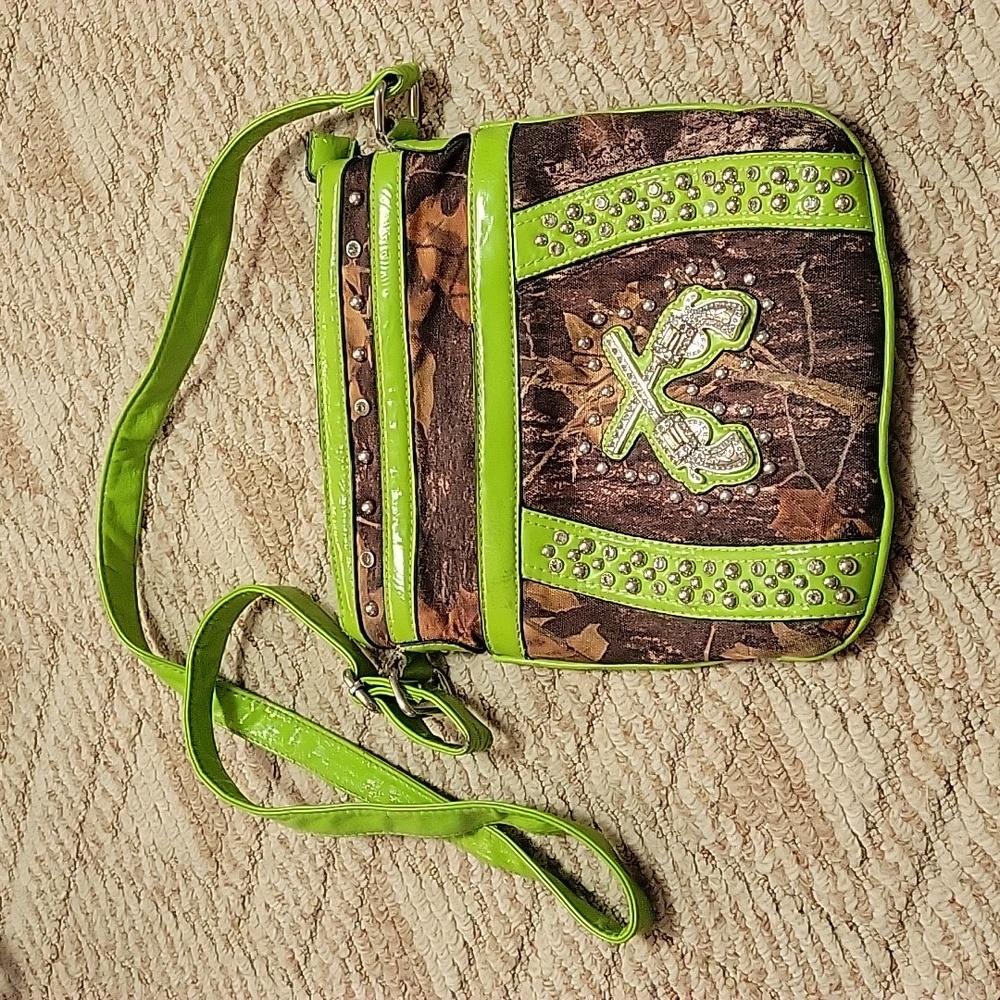 Texas West Rhinestone Western Camouflage Crossed Guns Crossbody Purse
